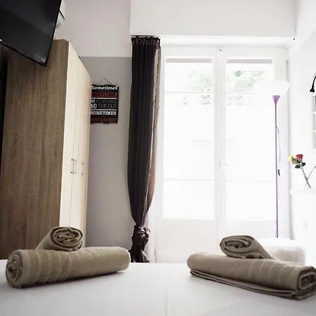 Luxury 3bdroom View Center * Athens