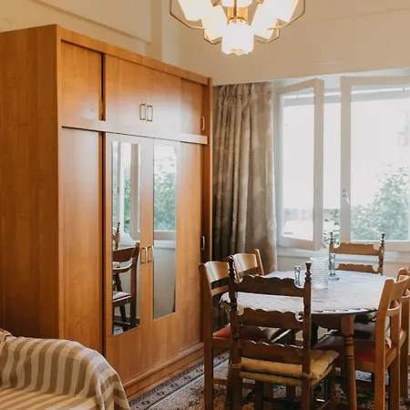 House, Attiki Metro, Apartament *
