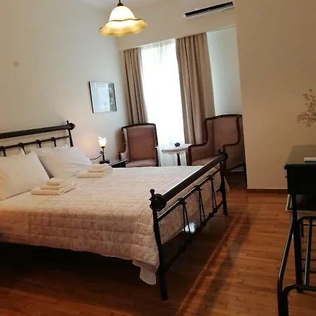 Apartment Parthenon View *