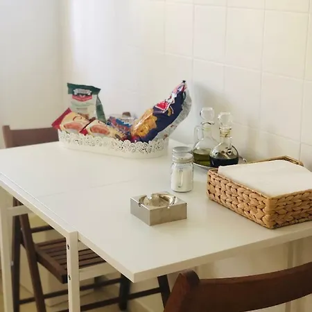 Aris Sweet 2 * Athens