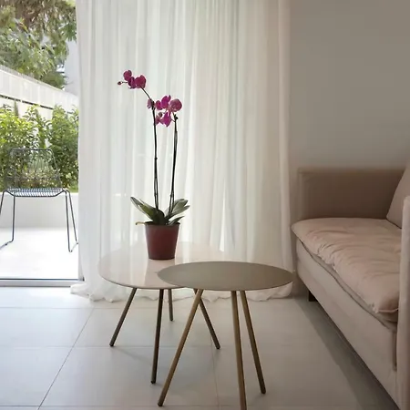 Glyfada South42