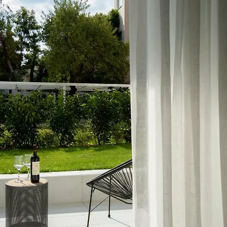 Glyfada South42 Апартаменты *
