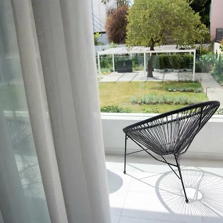 Glyfada South42 Афины