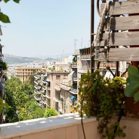 Stylish Flat With Veranda In The Heart Of * Athens