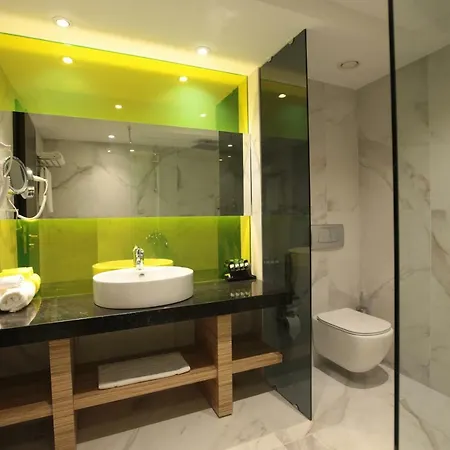 Wyndham Grand 5*