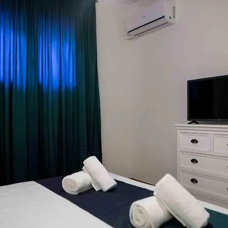 Apartment House, Kolchidos, Ampelokipoi Metro, Athens