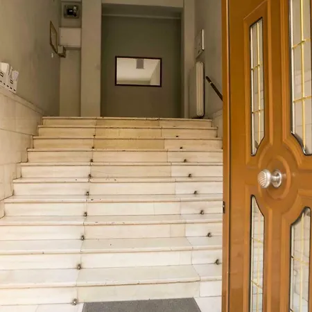 House, Kolchidos, Ampelokipoi Metro, Apartment *