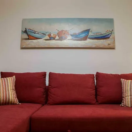 Апартаменты House, Kolchidos, Ampelokipoi Metro,