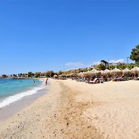 Zefyros Super Cool Next To Alimos Riviera *