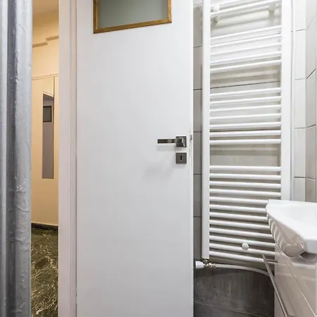 3 Bedrooms Under Acropolis Apartment Athens