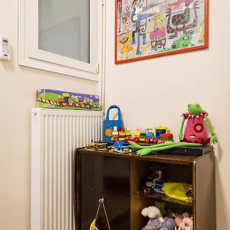 3 Bedrooms Under Acropolis Apartment Athens