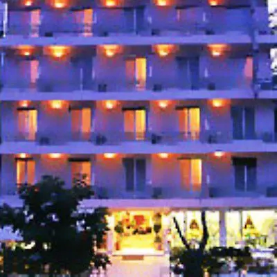 Hotel Avra 2*