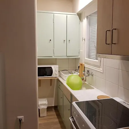 Cozy Studio Downtown Athens/kolonaki Athens
