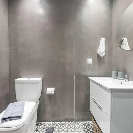 Apartment Plaka Designed