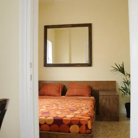 Mosaics Aprtm In The Historical Centre With Acropolis View Apartment *
