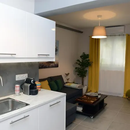 Apartment Olive Tree Deluxe Under Acropolis