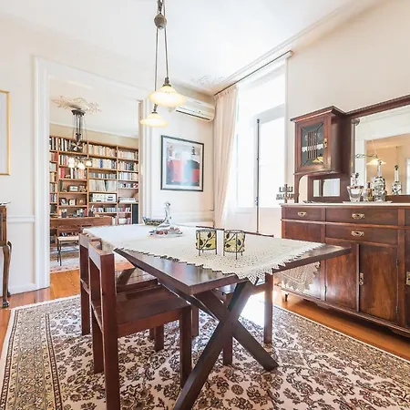 Athenian House Of 1920 Apartment *