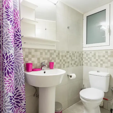 Zenios Ippokratis-comfort & Style, Downtown