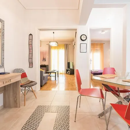 Zenios Ippokratis-comfort & Style, Downtown * Atene