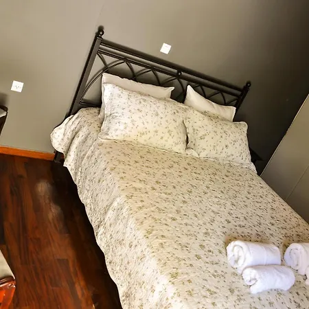 Kifissia Naxou Maisonette Athens