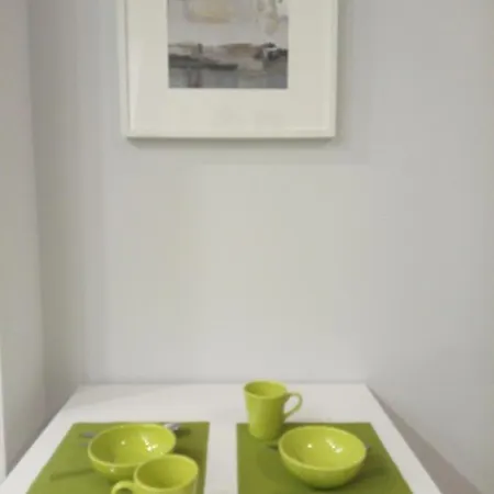 Appartement Cozy Near Victoria Metro Station