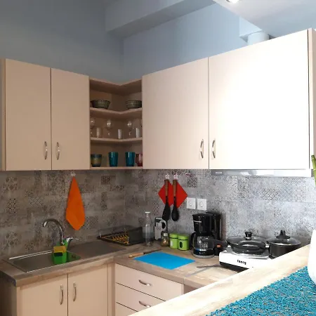 Renovated Close To Exarchia Square *