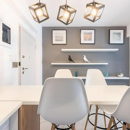 Apartment 3 Mins Walking From Acropolis *