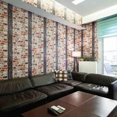 Near Acropolis Brand New 1 Min From Metro Apartament Ateny