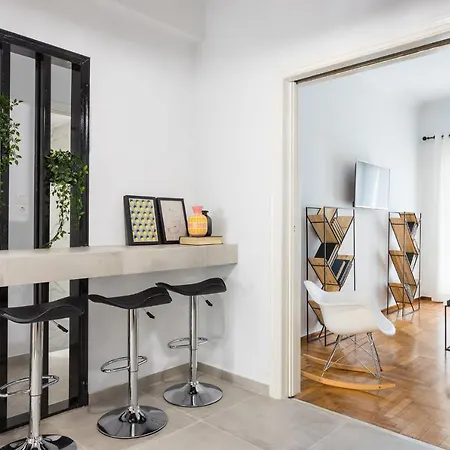 Urban Apartment *