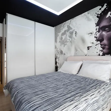 Near Acropolis Brand New 1 Min From Metro Apartament Ateny