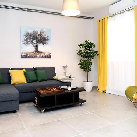 Olive Tree Deluxe Under Acropolis Apartment *