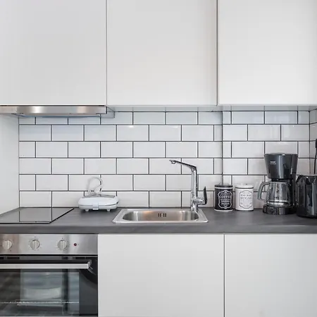 Apartment Brand New In The Heart Of The Athens