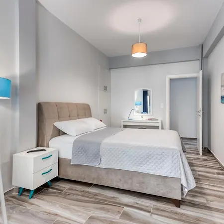 Apartment Brand New In The Heart Of The Athens
