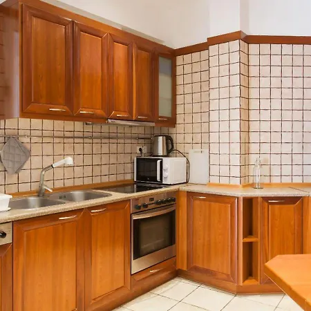 2 Min Walk To Acropolis 50 Sqm Apartment