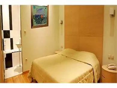 Ξενοδοχείο με διαμερίσματα Art 4*
