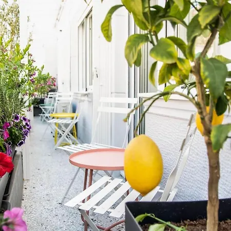 Apartment Athenian Sensations And In The Heart Of