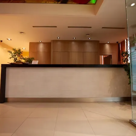Lacoba Hotel 2*