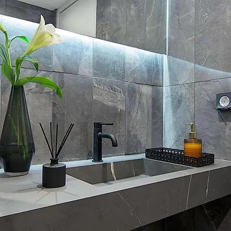 Imperial - Luxury Living * Αθήνα