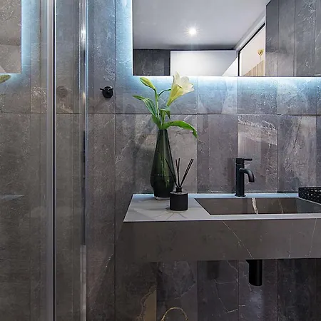 Imperial - Luxury Living * Αθήνα