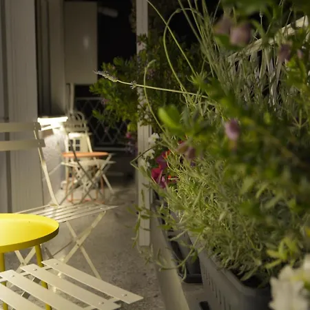 Athenian Sensations And In The Heart Of