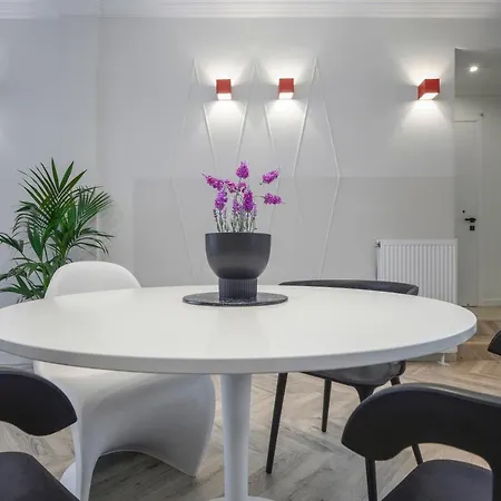 Apartment Athenian Sensations And In The Heart Of