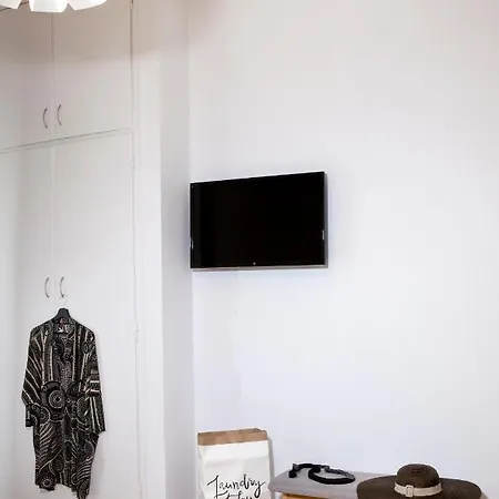 Apartamento Modern 100 M.from Archaeological Museum! Atenas