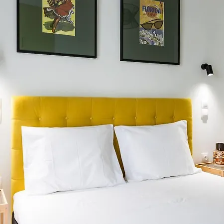 Luxurious Family In The Heart Of Apartment Athens