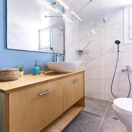 Appartement “blue Oasis” In The Heart Of Koukaki! *
