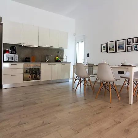 Urban Serenity Gem In Kallithea Neighbourhood! Apartment *