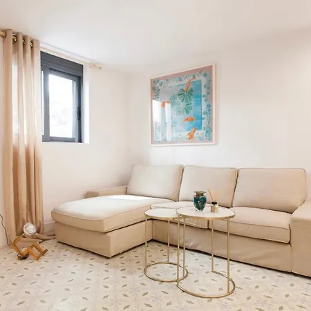 Apartment Athos 18 Kolonaki Square Central!!! Athens