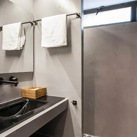 Athos 18 Kolonaki Square Central!!! Apartment *