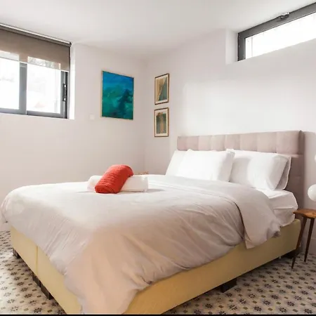 Athos 18 Kolonaki Square Central!!! Apartment