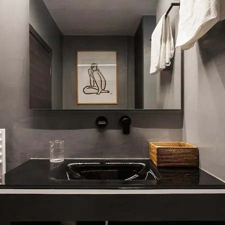 Athos 18 Kolonaki Square Central!!! Apartment *