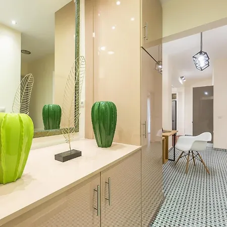 Luxury Veni In The Heart Of